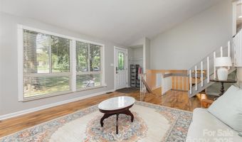 7215 Connan Ln, Charlotte, NC 28226