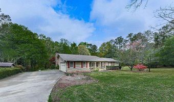 4445 Moon Sta, Acworth, GA 30101