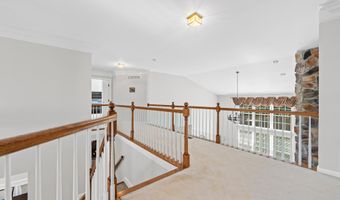 600 STONEHAM Ct, Ambler, PA 19002