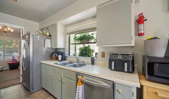 1702 Johns Cir, Fernley, NV 89408