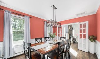 291 Old Oxford Rd, North Smithfield, RI 02896