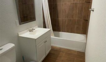 428 S Commercial St 1, Aransas Pass, TX 78336