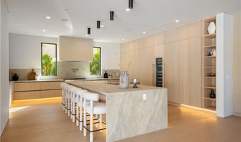16728 Morrison St, Encino, CA 91436