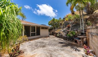 1227 Mowai St, Kailua, HI 96734