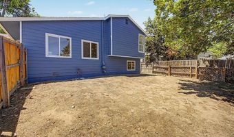 17391 E Layton Dr, Aurora, CO 80015