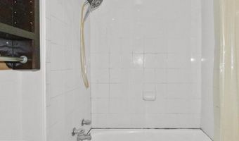 5219 NEWTON St #T-3, Bladensburg, MD 20710