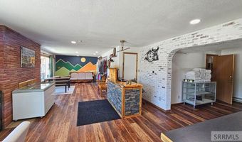 220 S Hwy 93, Challis, ID 83226