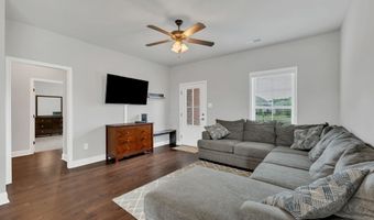 27300 Dieken Dr, Athens, AL 35613
