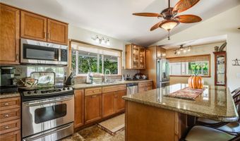 59-502 Kamehameha Hwy B, Haleiwa, HI 96712