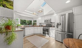 2815 NW EASTWAY Ct, Beaverton, OR 97006