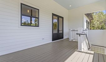 100 Blue Ridge Ct, Bay St. Louis, MS 39520