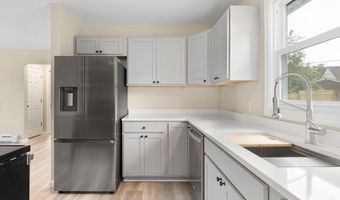 103 11th Ave SW, Austin, MN 55912