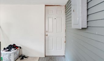 64 Hyde St, Burlington, VT 05401