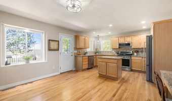 7610 HAWTHORNE Dr, Cheyenne, WY 82009