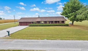 11938 Davis Rd, Alhambra, IL 62001