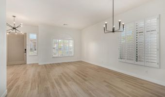 925 W SAN MARCOS Dr, Chandler, AZ 85225