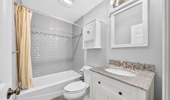 19 Greenleaf St, Billerica, MA 01821
