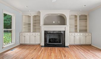 137 OLD SPANISH Trl, Alabaster, AL 35007