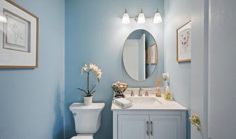 21 ORCHID Ln, Barnegat, NJ 08005
