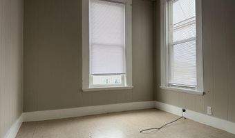 15-17 Pleasant St, Auburn, ME 04210