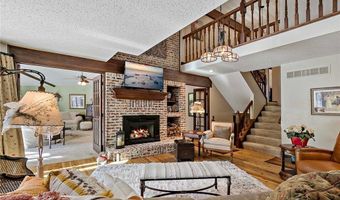 8250 Havelock Ct, Apple Valley, MN 55124