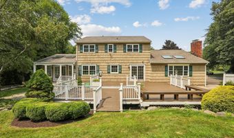 10 Terra Glen Rd, Danbury, CT 06811