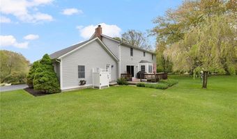 34 Finch Ln, North Kingstown, RI 02874