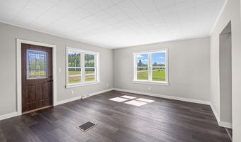 W12213 STATE HIGHWAY 64, Antigo, WI 54409