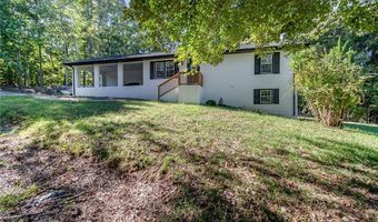 521 Henley Country Rd, Asheboro, NC 27203