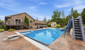 3405 Pawnee Dr SE, Alexandria, MN 56308