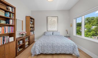 5624 SHERIER Pl NW, Washington, DC 20016