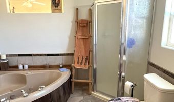 27230 S COYOTE Trl, Congress, AZ 85332