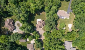 2850 Lee Marie Dr, Adrian, MI 49221