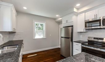 41 Wellesley Ave, North Providence, RI 02911