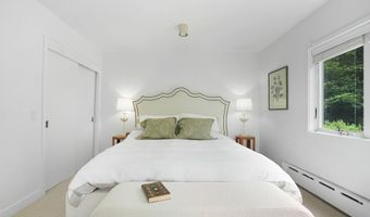 103 Long View Dr, Becket, MA 01223