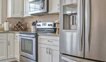 320 Valley Pointe Dr, Baxter, TN 38544