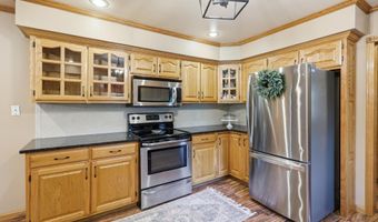 1426 E State Line Rd, Baxter Springs, KS 66713