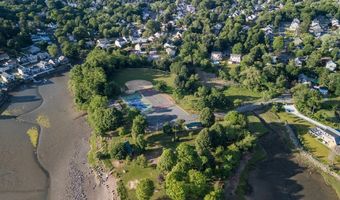 37 Hillcrest Ave, Beverly, MA 01915