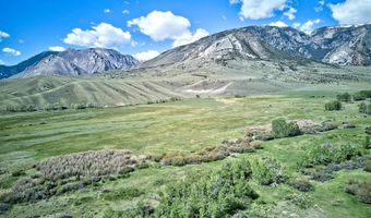 409 Tolman Rd, Clark, WY 82435