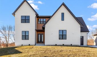 980 Pelican Dr, Polk City, IA 50226