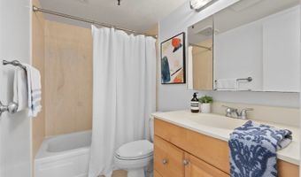 98-501 Koauka Loop A704, Aiea, HI 96701