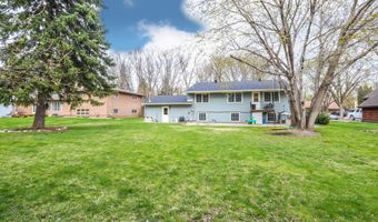 1231 N Kline St, Aberdeen, SD 57401