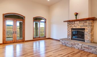 27 Hilltop Dr, Buffalo, WY 82834