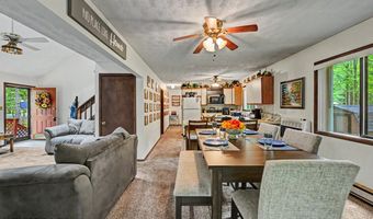 35 Teddyuscung Trl, Albrightsville, PA 18210