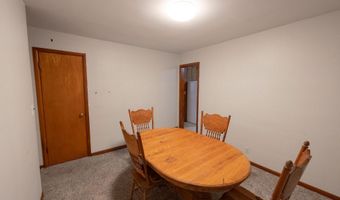 504 S Lincoln Ave, Aurora, MO 65605