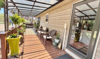 112 8403rd St SW, Bowman, ND 58623