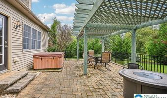 193 Wyndham Dr, Allentown, PA 18104