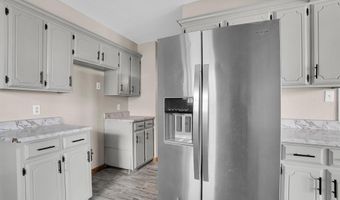 2108 Galaxy Dr, Altus, OK 73521
