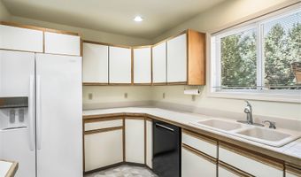 64507 McGrath Rd, Bend, OR 97701