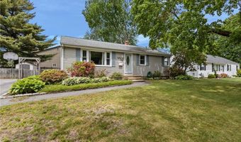 83 Bateman Ave, Cranston, RI 02920